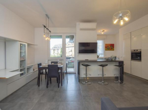 Modern 3 br with balcony steps from San Siro by Rentopolis